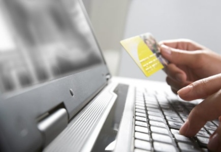 Woman Steals From Sister to Play Bingo