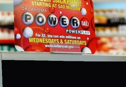 Powerball Jackpot Goes to 84-Year-Old Florida Lady