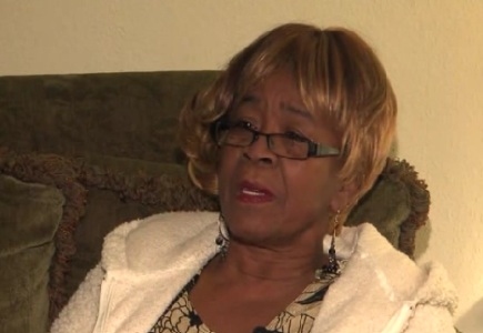 Woman Physically Escorted Out of Bingo Hall After Cheating Accusations